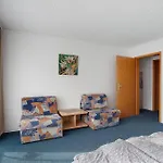 度假居 Gaestehaus Roth