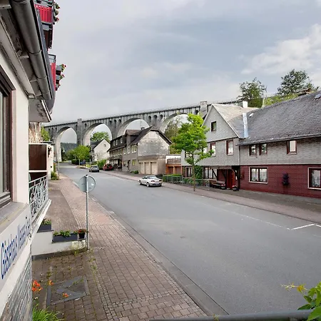 Nyaraló Gaestehaus Roth *